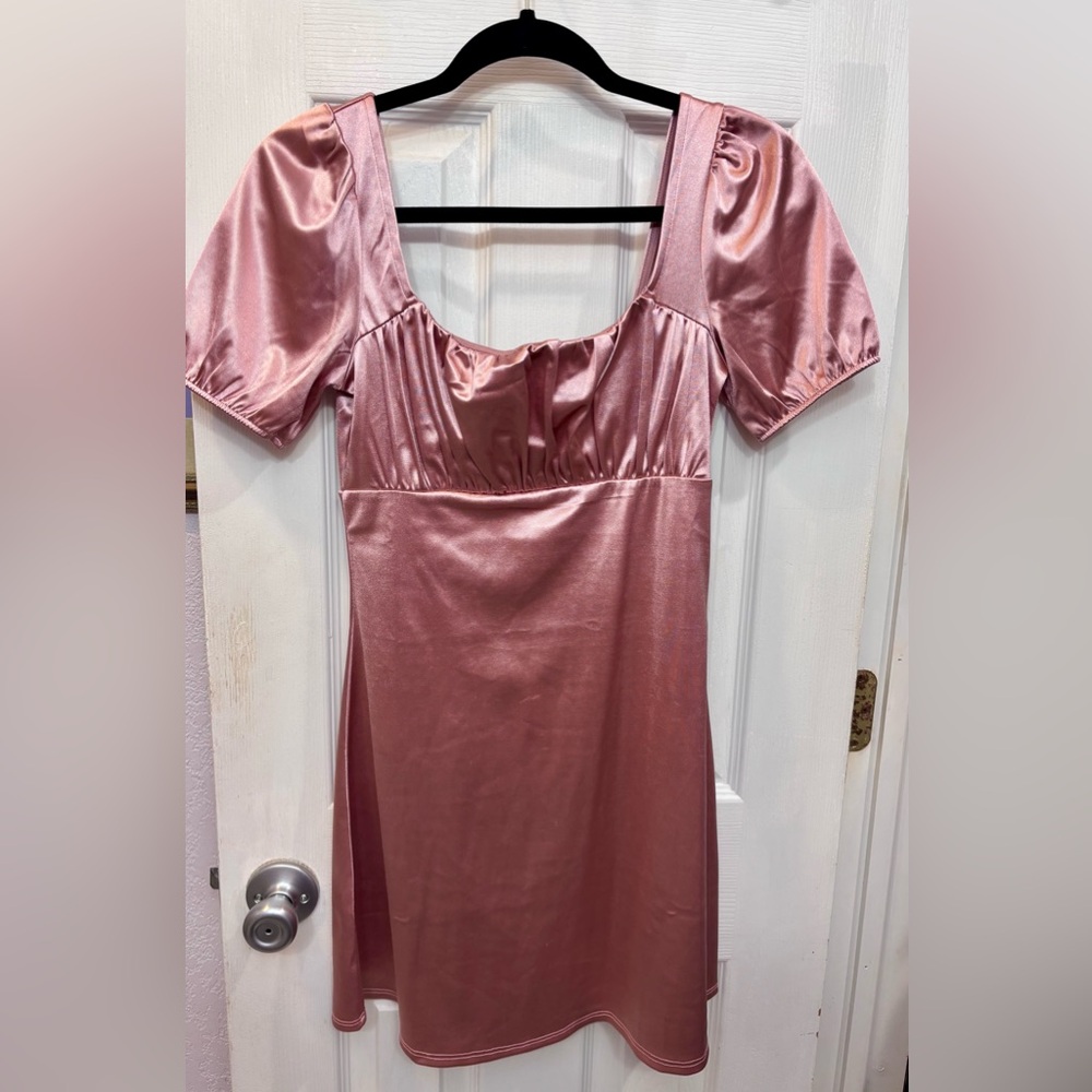 H&M Shimmering Rose Midi Dress